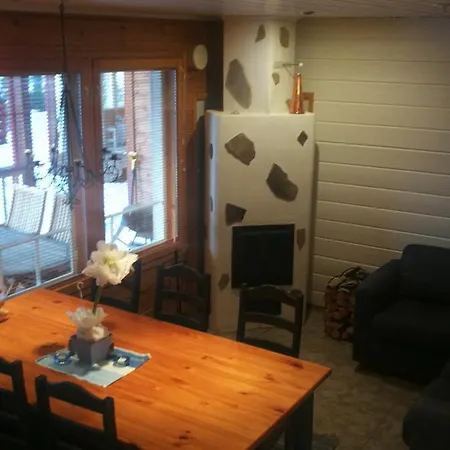 Koivulankaari 4b * Tahkovuori